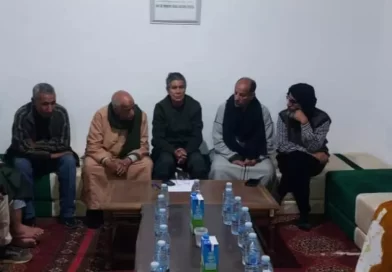 الوفد الحقوقي القادم من المناطق المحتلة يطلع على التجربة البرلمانية وسلط الضوء على واقع الاحتلال